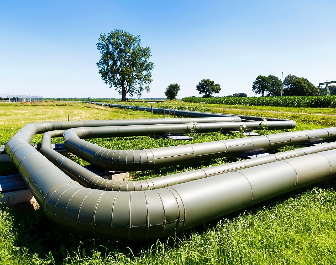Pipe system in the pasture