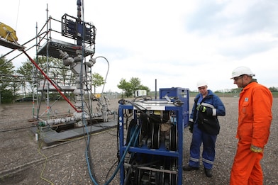 Two man research geophone