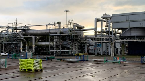 Fase 2: P&A unit, opruimtoren tussen de bomen